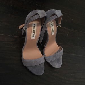 Steve Madden Blue Velvet Heels 👠 Size 7